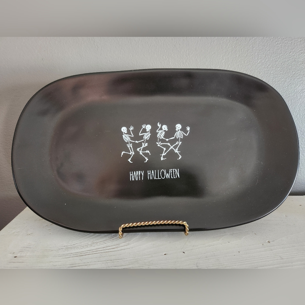 Large Happy Halloween Rae Dunn platter